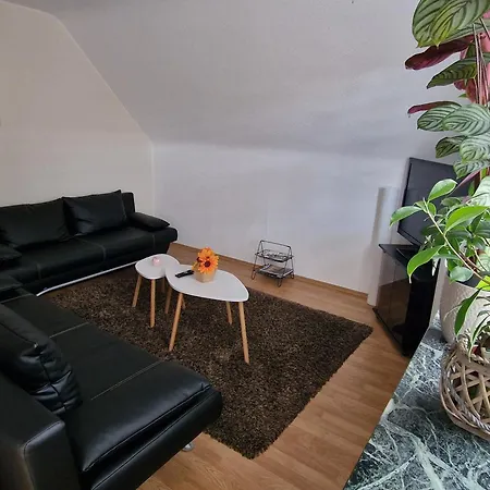 Apartment Zimmervermietungen Jachna