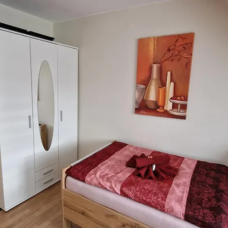 Zimmervermietungen Jachna Apartment